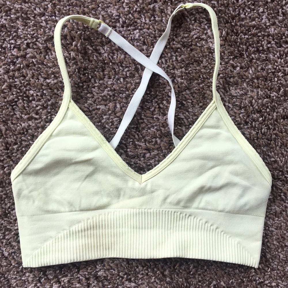 Lululemon Ebb to Street Bra